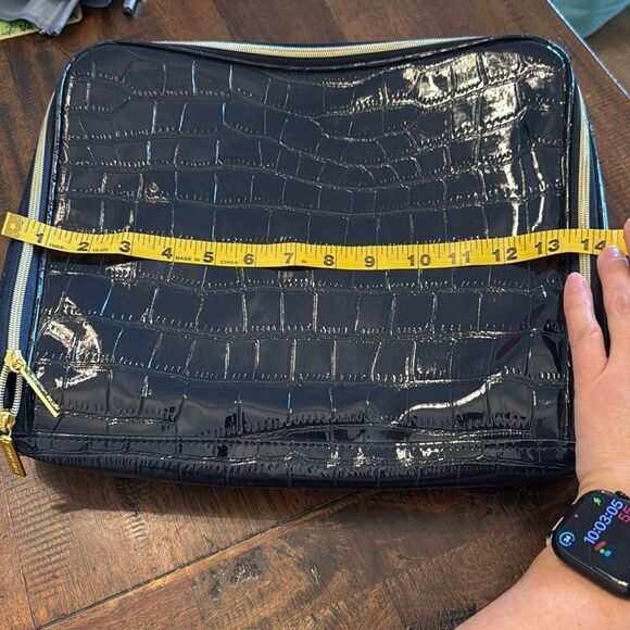 Estée Lauder Crocodile-Embossed Make-Up Travel Bag Train Case Zip - Picture 5 of 7